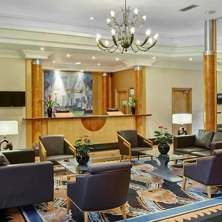 Hotel Leonardo 4*