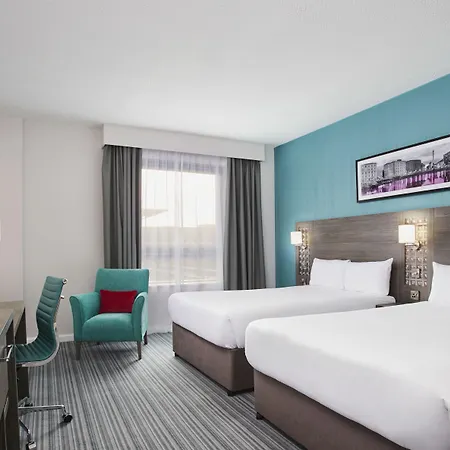 Leonardo Hotel