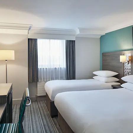 Hotel Leonardo 4*