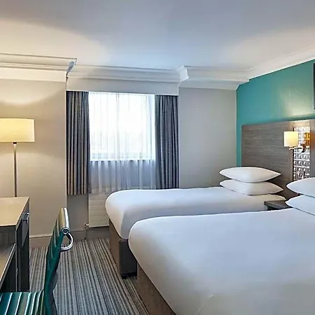 Hotel Leonardo
